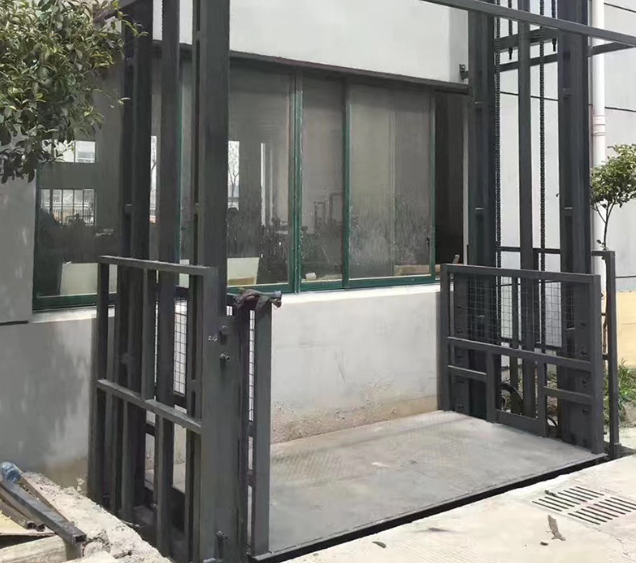 玉林导轨式施工升降机助力民生工程提速增效